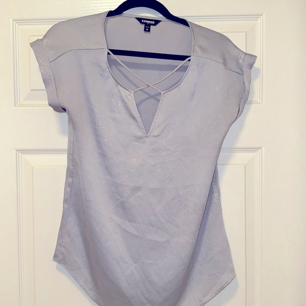 Express XS lavender with subtle silver shimmer cross cross fitted top